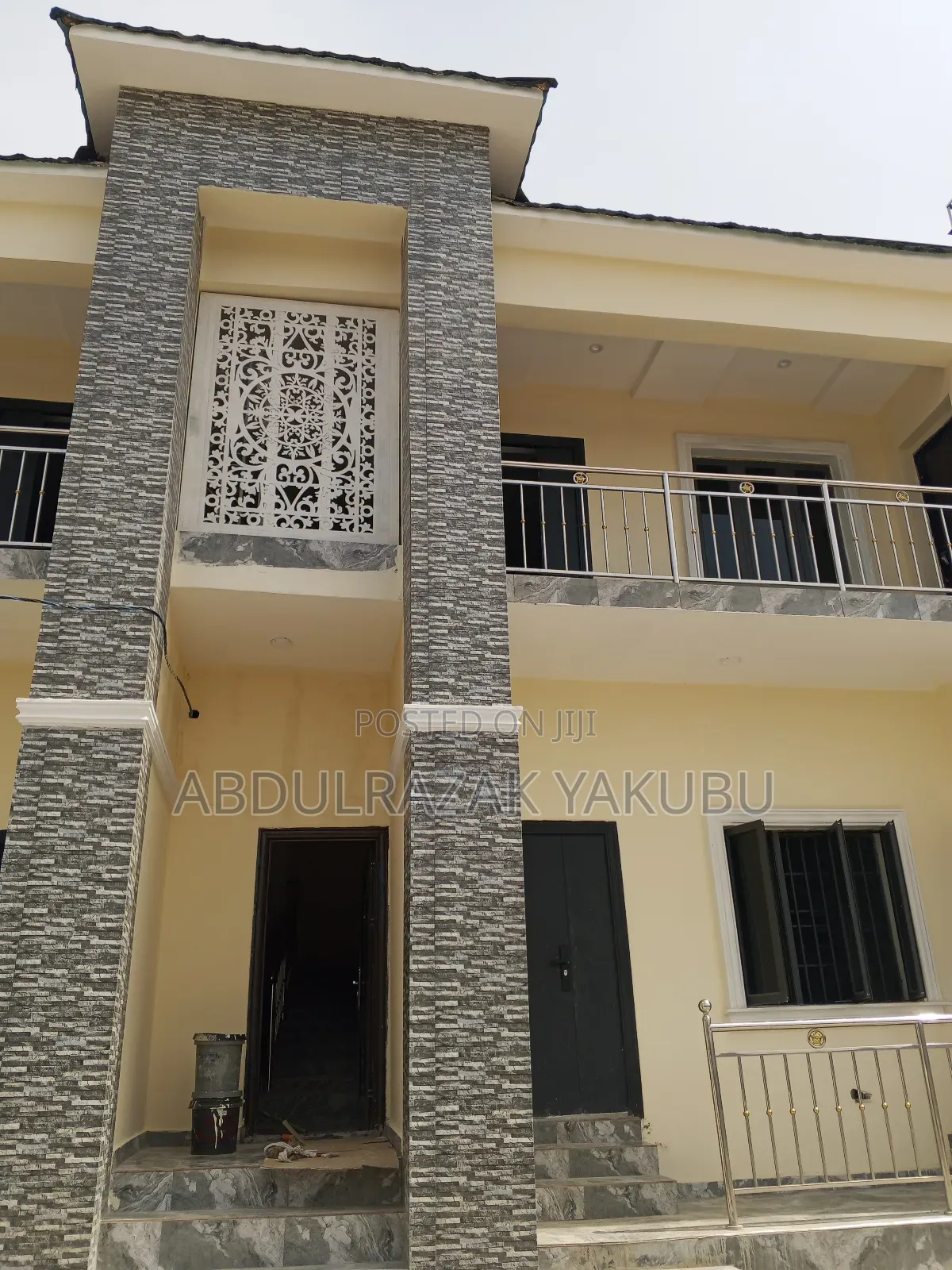 2bdrm Block of Flats in Along Jedo, Sabon Lugbe for rent in Sabon Lugbe
