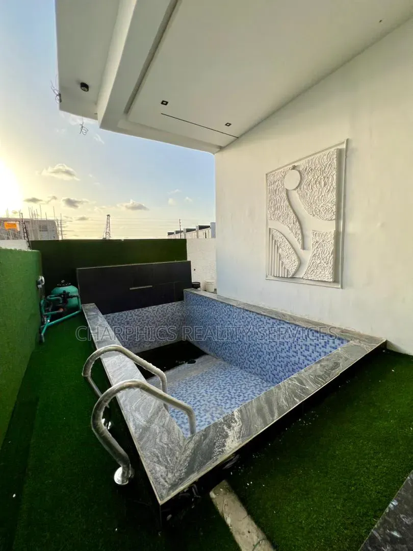 5bdrm Duplex in Ado / Ajah for sale in Ado / Ajah