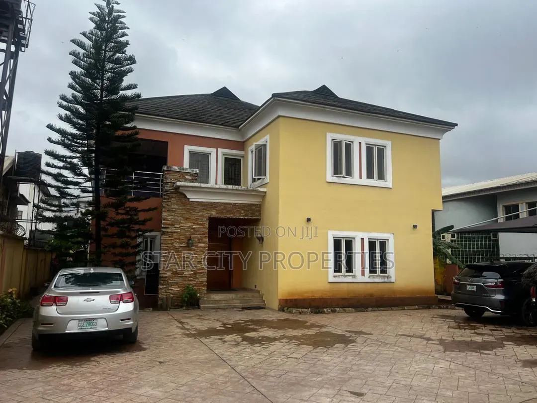 5bdrm Duplex in Isheri North Gra for sale in Isheri North