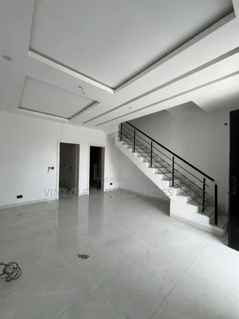 3bdrm Duplex in Ajah for rent in Ajah