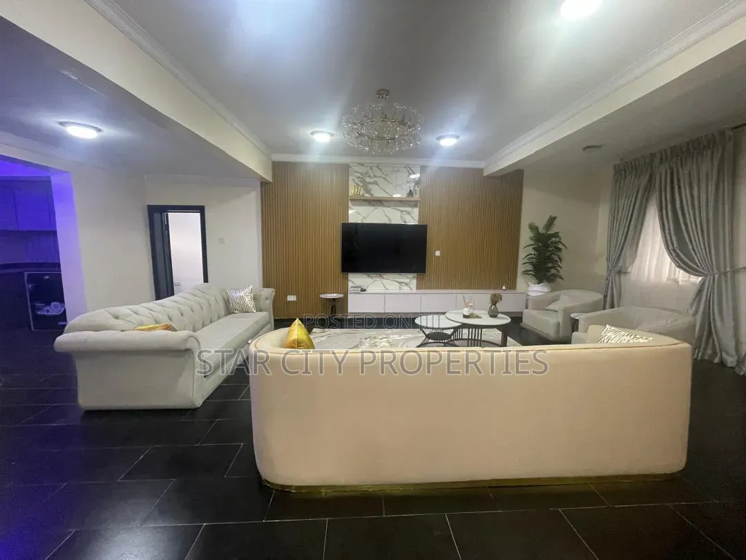 Furnished 3bdrm Apartment in Ikeja Gra Lagos for rent in Ikeja GRA