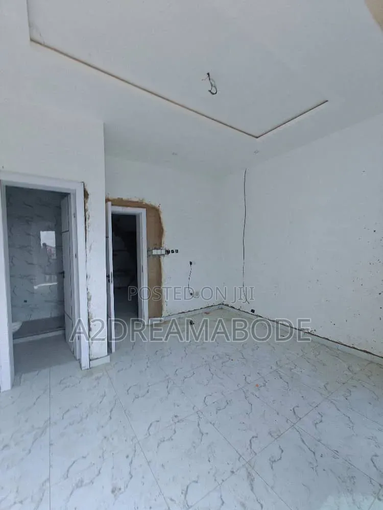 5bdrm Duplex in Opic, Isheri North for rent in Isheri North