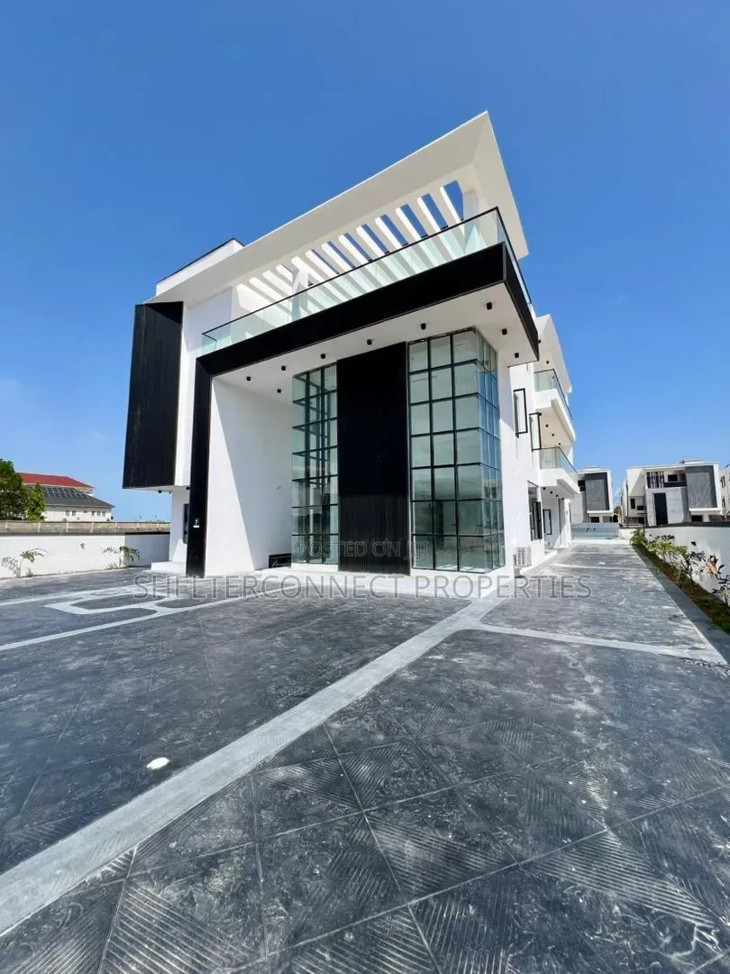 6bdrm Duplex in Ikate for sale in Ikate