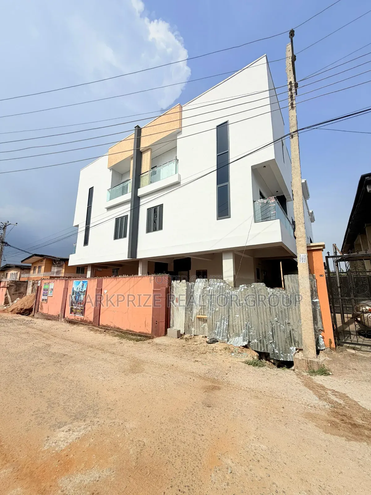 4bdrm Duplex in Maryland Ikeja for sale in Ikeja GRA