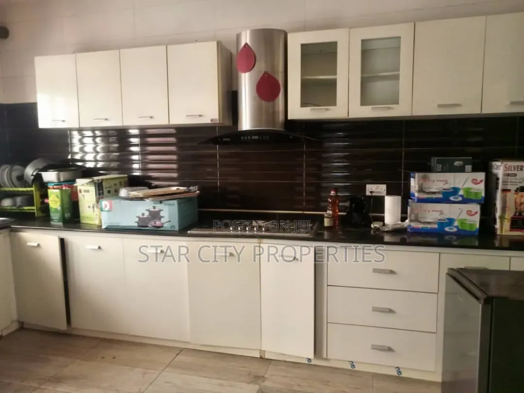 4bdrm Duplex in Ikeja Lagos for rent in Ikeja GRA