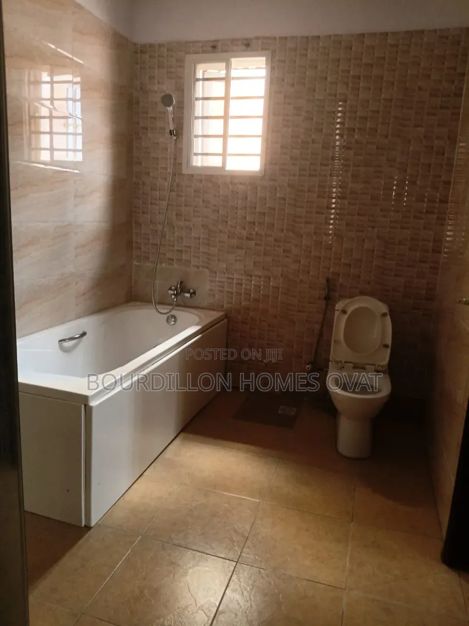 5bdrm Duplex in Lekki Phase 1 for rent in Lekki Phase 1
