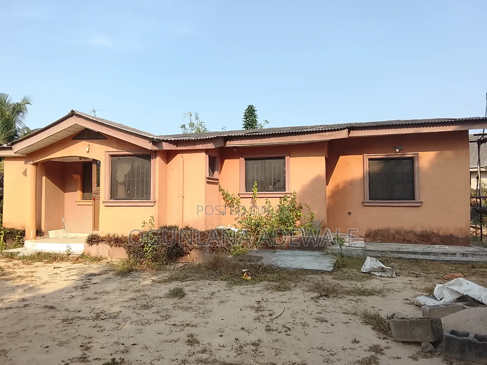 3bdrm Bungalow in Ijeododo, Ijegun for sale in Ijegun
