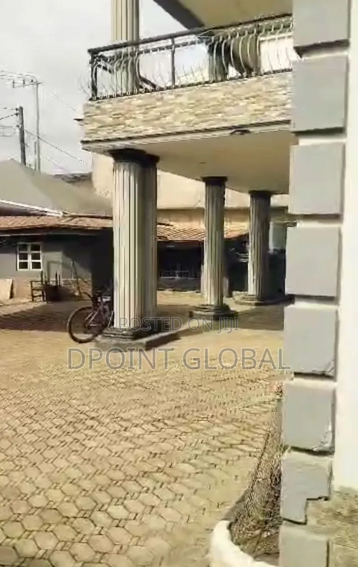 5bdrm Duplex in New Oko Oba for sale in New Oko Oba