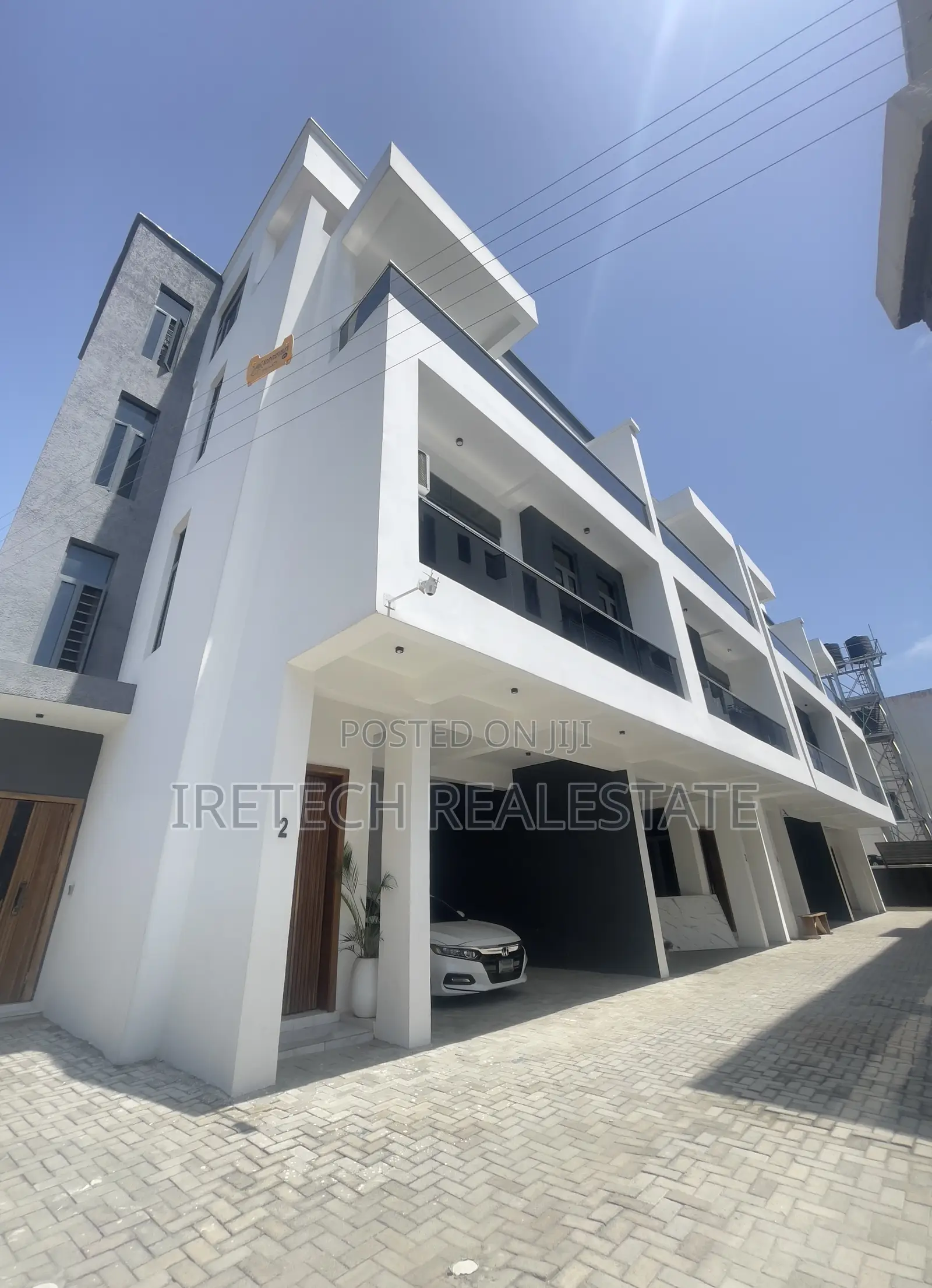 4bdrm Townhouse/Terrace in Ologolo By Osapa, Lekki Phase 1 for sale in Lekki Phase 1