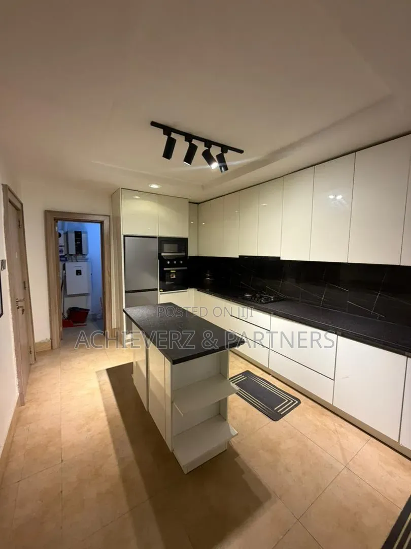 Furnished 3bdrm Apartment in Life Camp for sale in Life Camp