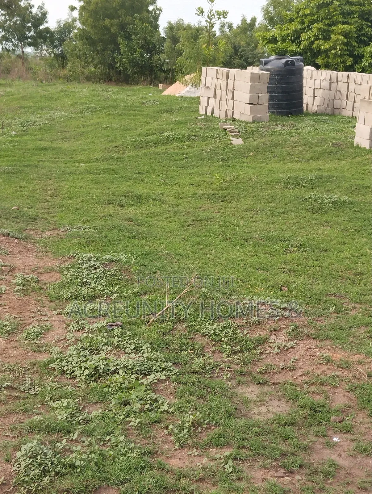 4 Plots of Land for Sale at Iseyin-Okeho Express Road, Oyo State in Iseyin