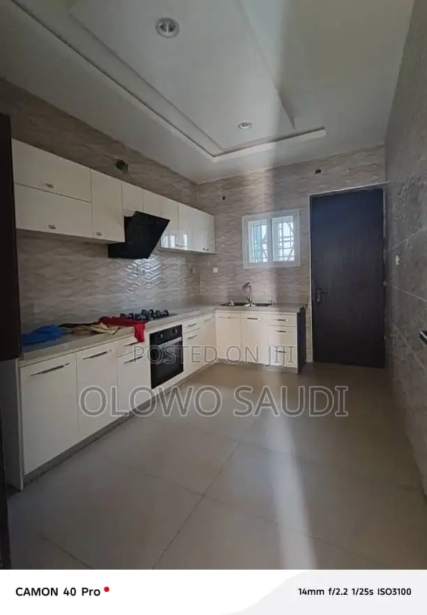 4bdrm Duplex in Hopeville, Sangotedo for rent in Sangotedo