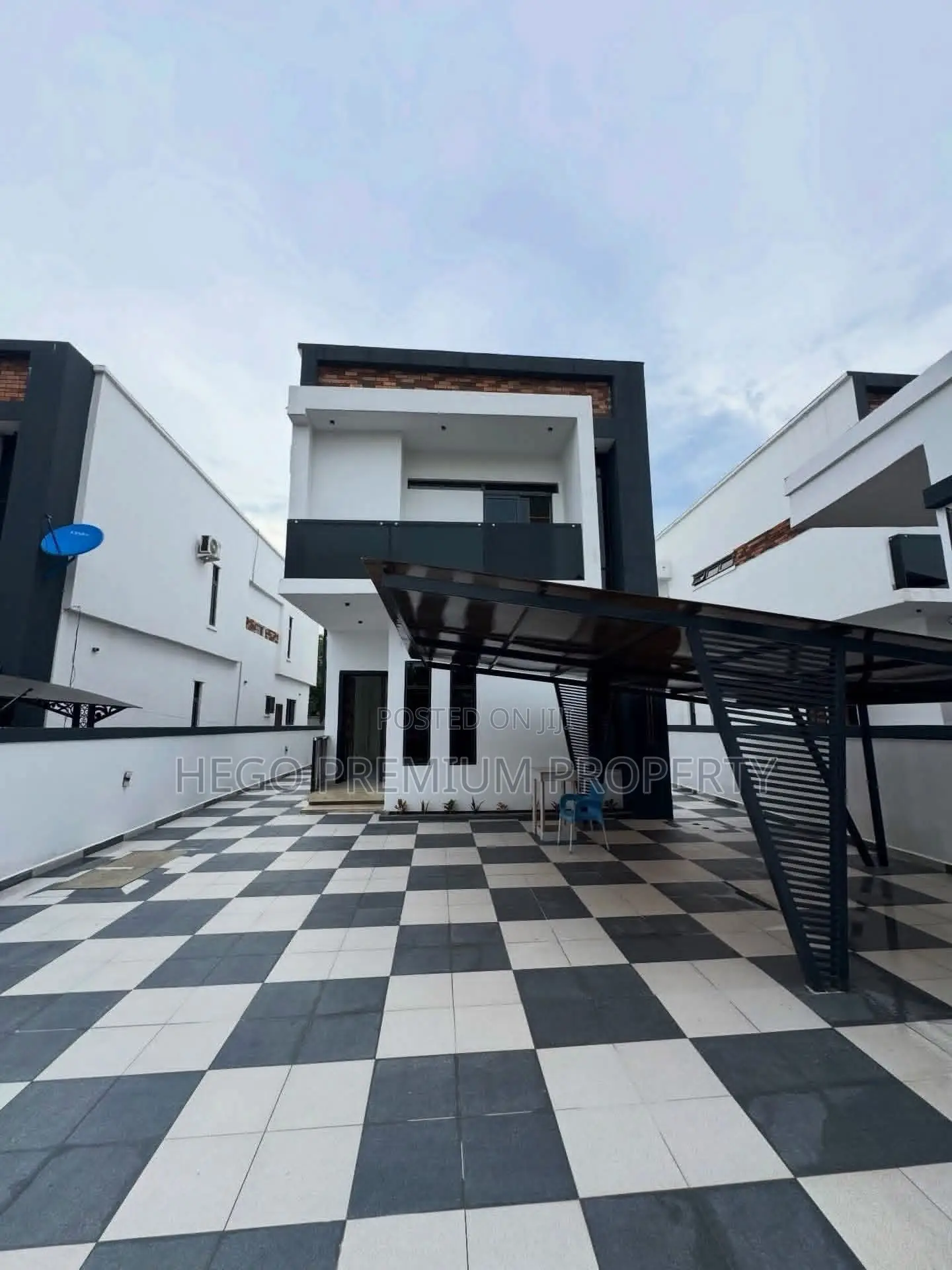 4bdrm Duplex in Shell Cooperative, Eneka for sale in Eneka