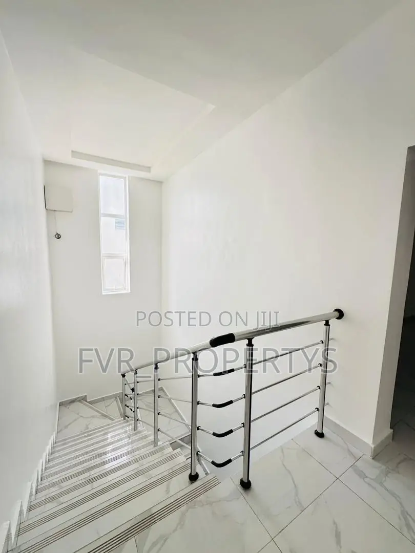 4bdrm Duplex in Osapa London Estate for rent in Osapa london