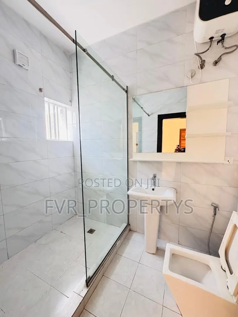 4bdrm Duplex in Osapa London Estate for rent in Osapa london