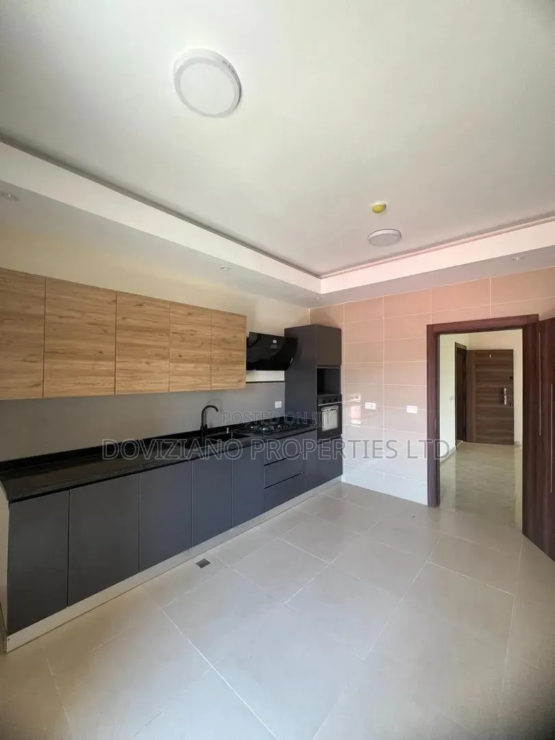 2bdrm Apartment in Victoria Island Extension for sale in Victoria Island Extension