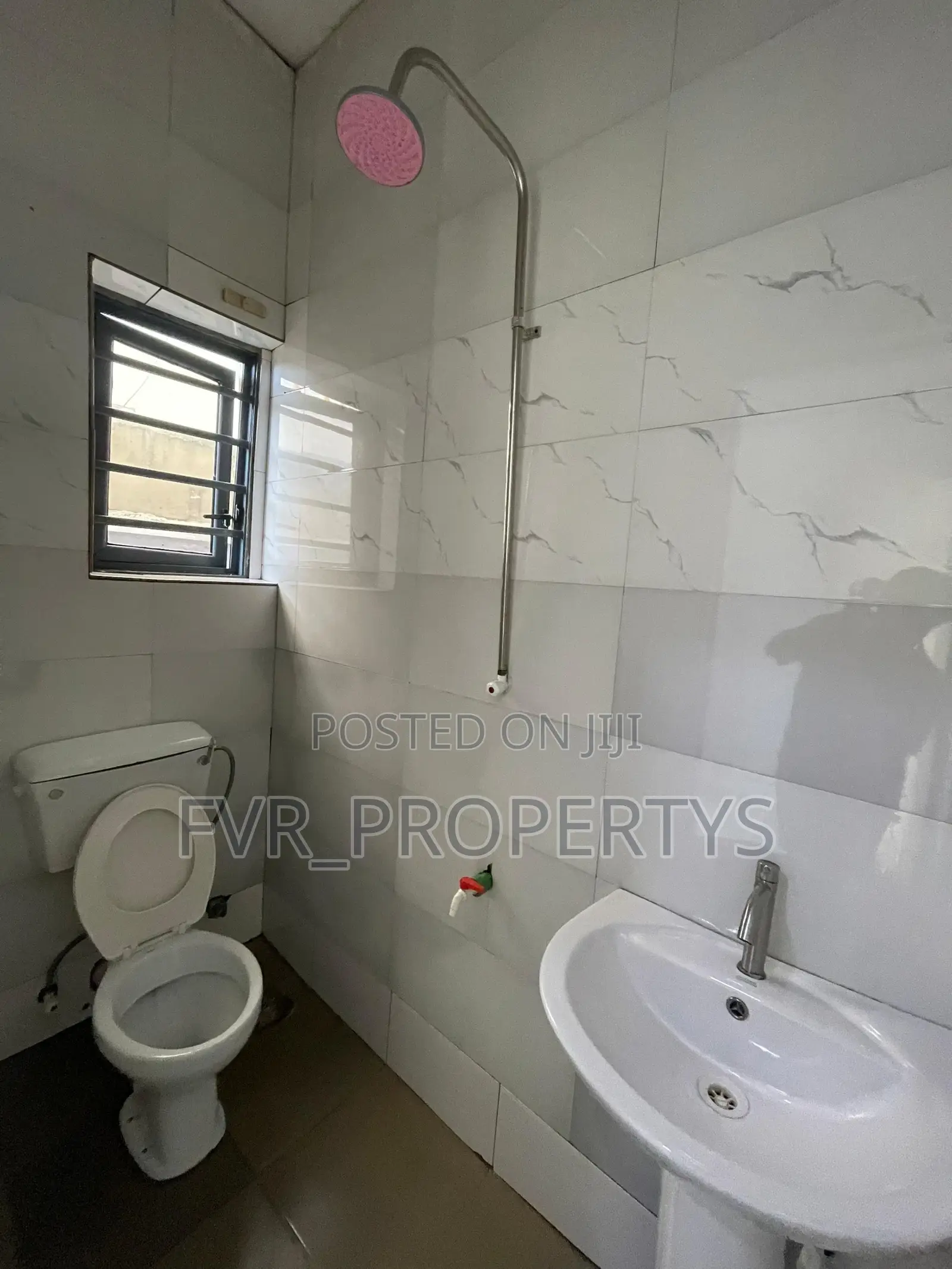 Bq Shared Apartment in Ikota