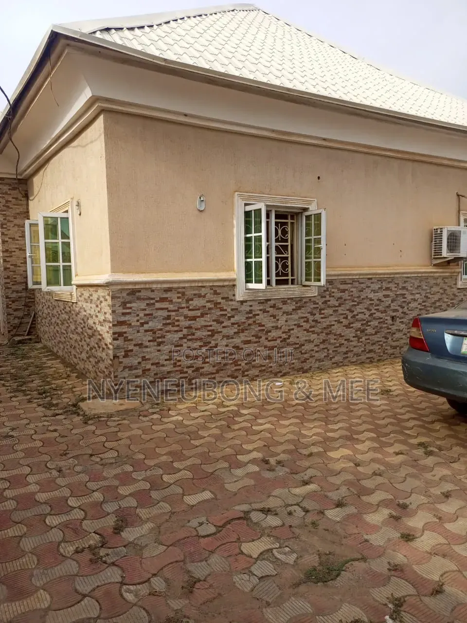 3bdrm Bungalow in Karu for sale in Karu