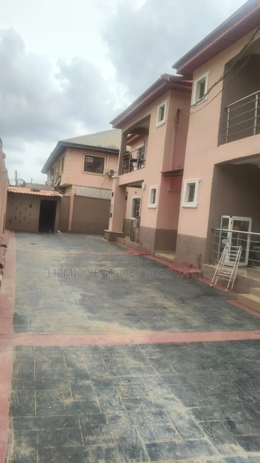 Furnished 3bdrm Block of Flats in Governors Road for sale in Governors Road