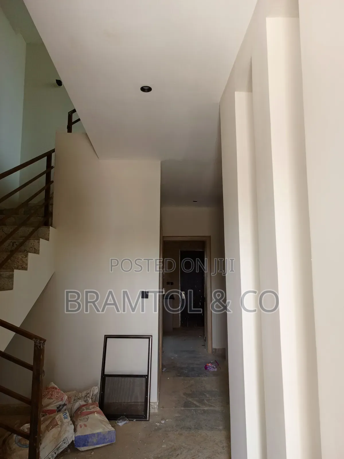 4bdrm Townhouse / Terrace in Mabushi for rent in Mabushi