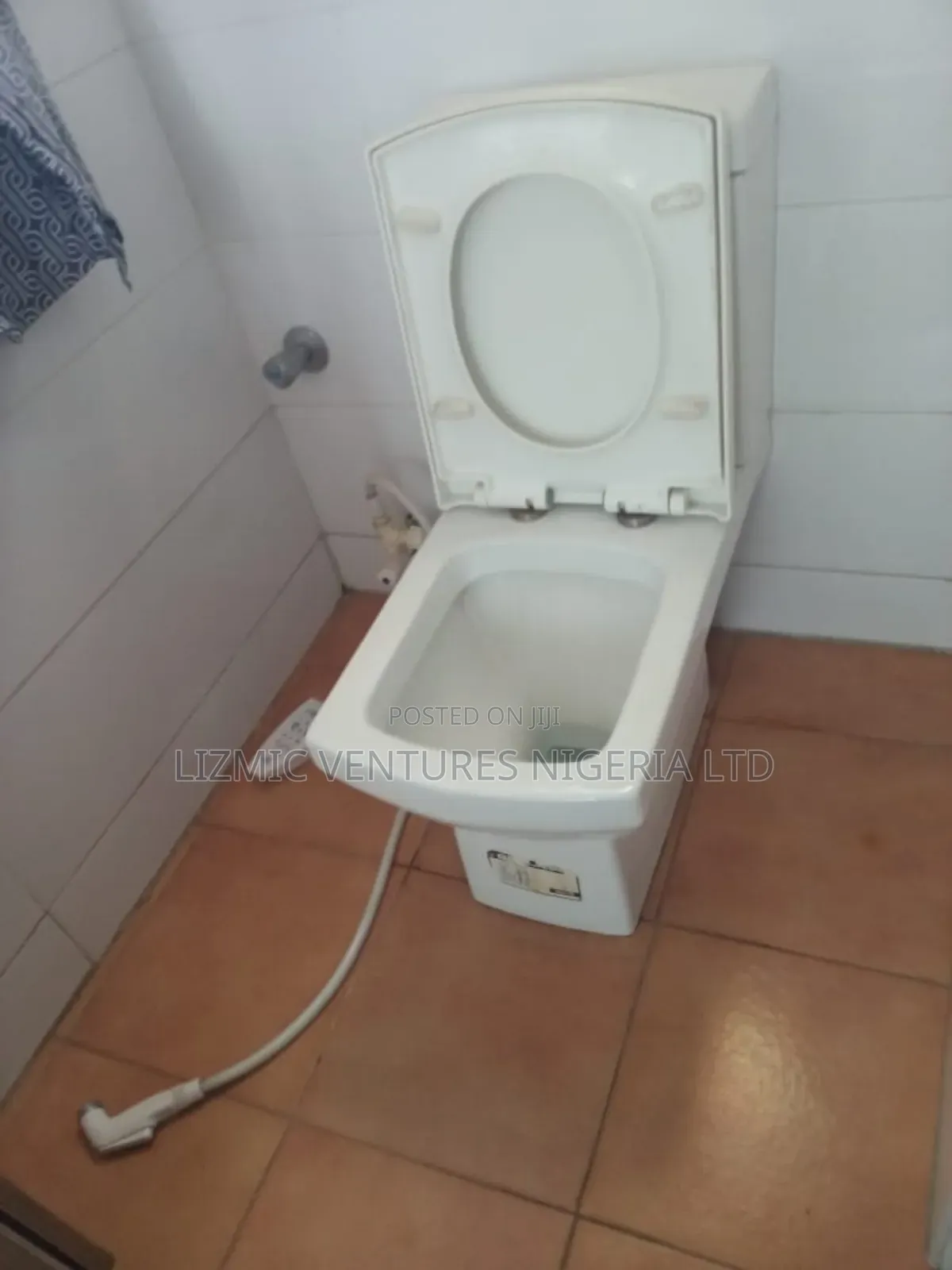 Furnished 3bdrm Apartment in Adeniyi Jones for rent in Adeniyi Jones