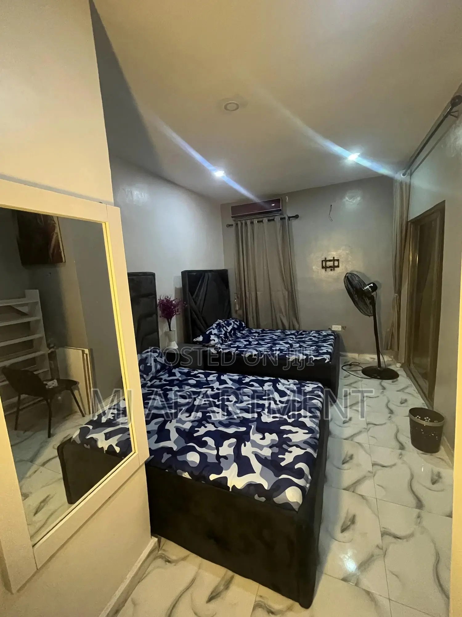 Girl House Apartment in Ikate