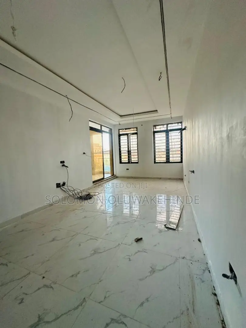 1bdrm Apartment in Oregun for sale in Oregun