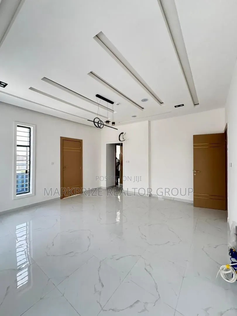 Furnished 5bdrm Duplex in Omole Phase 1 Lagos for sale in Omole Phase 1