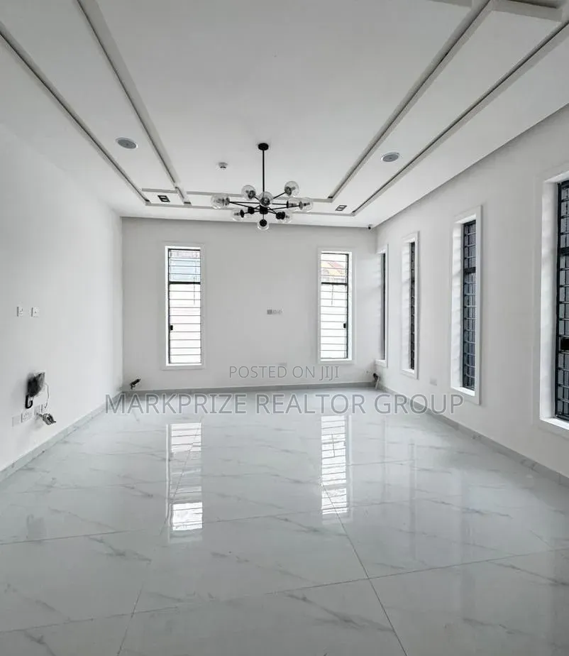 Furnished 5bdrm Duplex in Omole Phase 1 Lagos for sale in Omole Phase 1