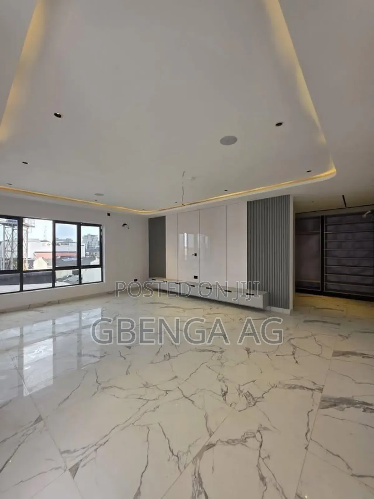 Furnished 5bdrm Duplex in Lekki for sale in Lekki Phase 1