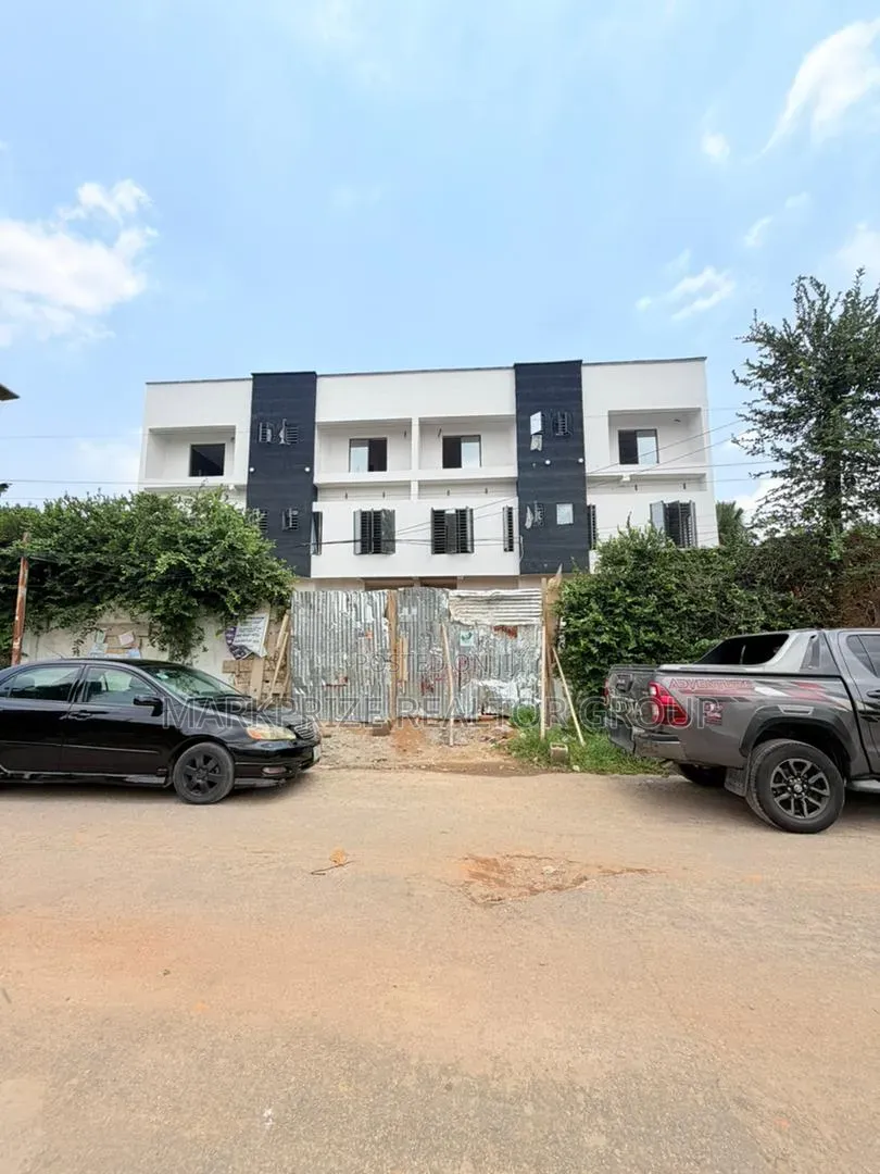 4bdrm Duplex in Ikeja Gra for sale in Ikeja GRA