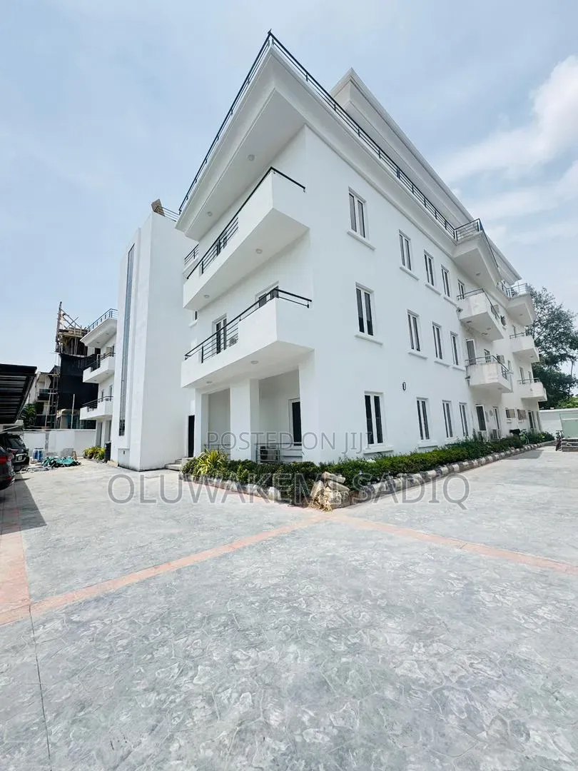 3bdrm Duplex in Banana Island for rent in Banana Island