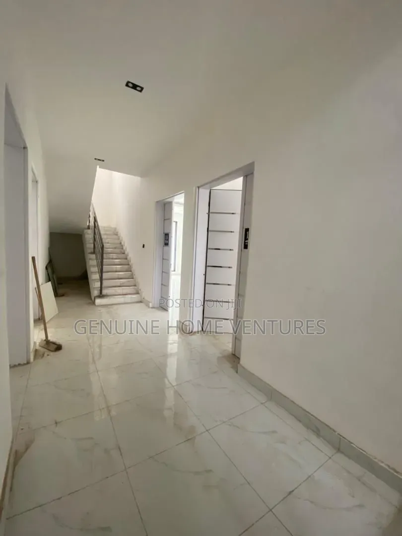 2bdrm Apartment in Ikate for sale in Ikate