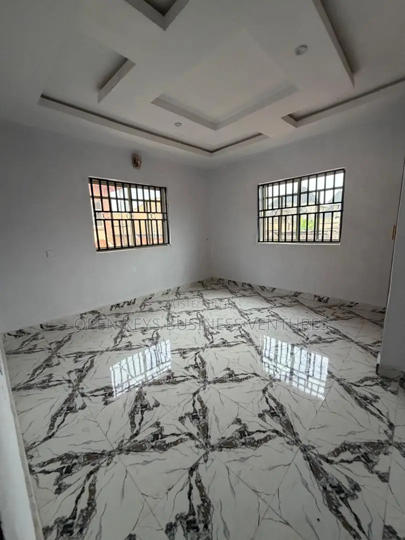 Furnished 3bdrm Block of Flats in Unity, Oluyole Estate for rent in Oluyole Estate