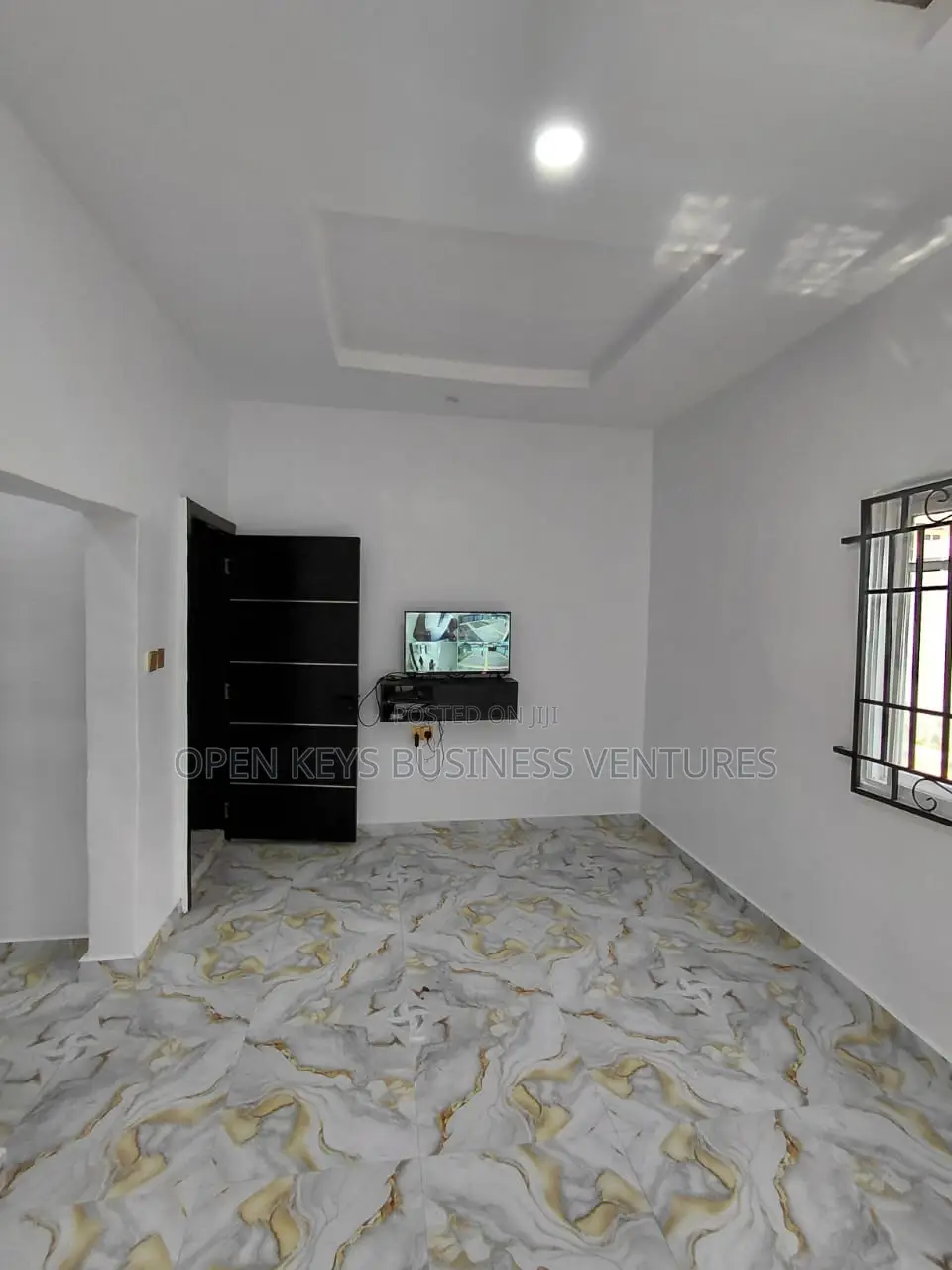 Furnished 3bdrm Bungalow in Alaafara, Idishin for sale in Idishin