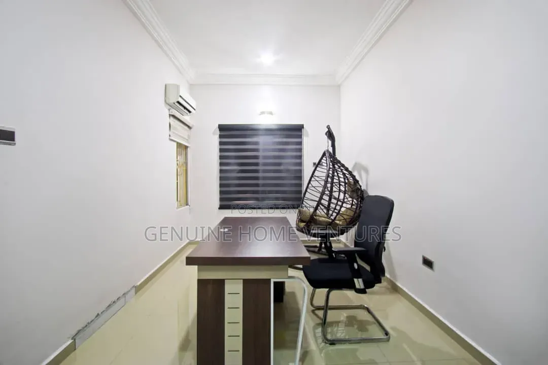 3bdrm Apartment in Old Ikoyi for rent in Old Ikoyi