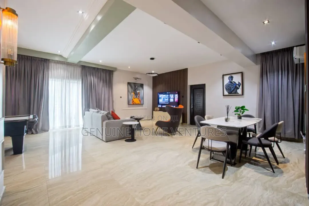3bdrm Apartment in Old Ikoyi for rent in Old Ikoyi