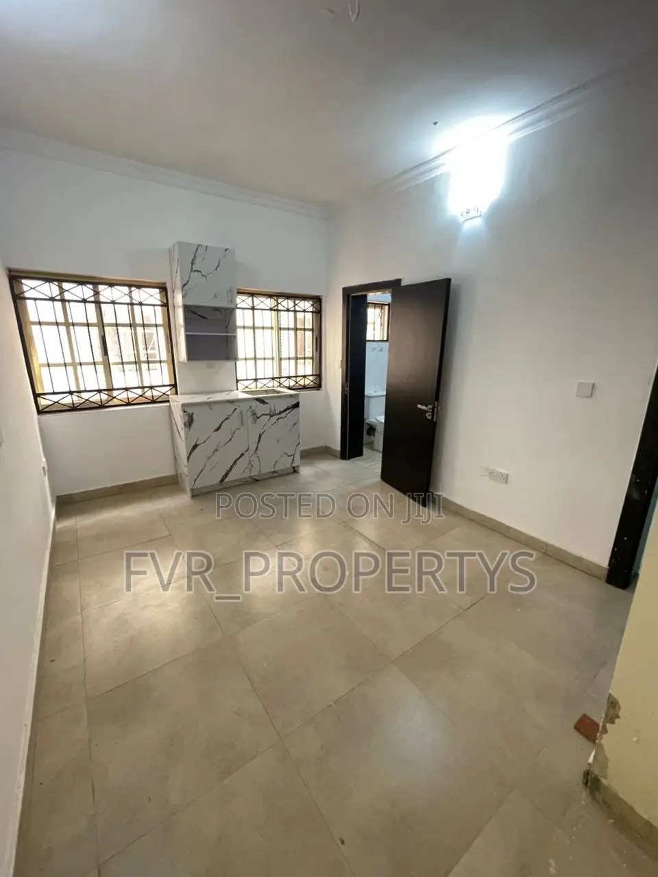 Mini Flat in Chervon Estate, Chevron for rent in Chevron