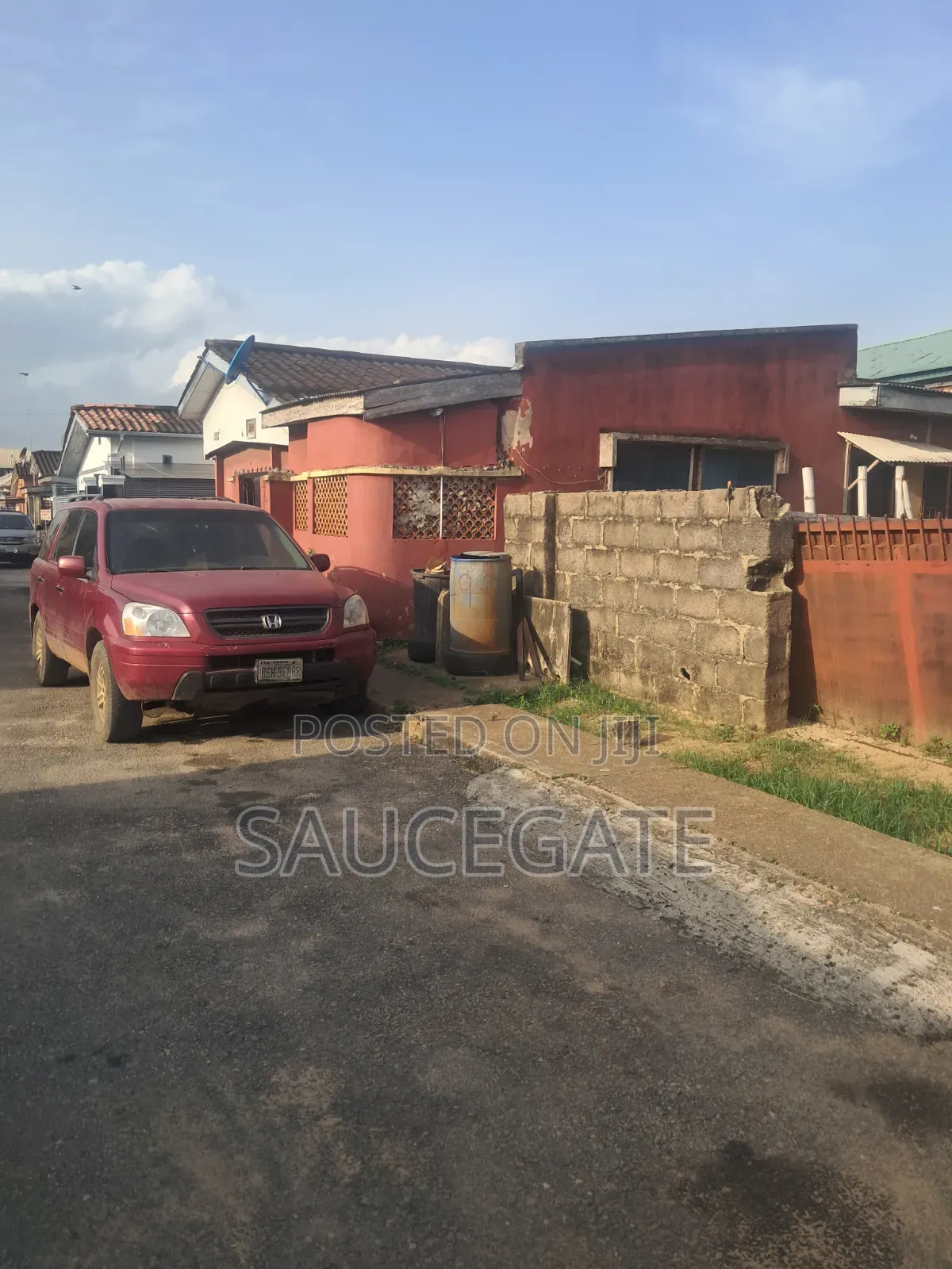 4bdrm Bungalow in Chevron Estate, Satellite Town for sale in Satellite Town