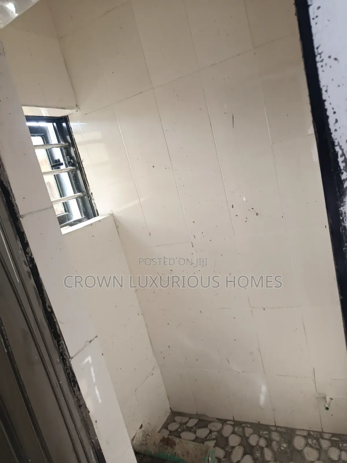 3bdrm Block of Flats in Ikolaba Estate, for rent in Ibadan