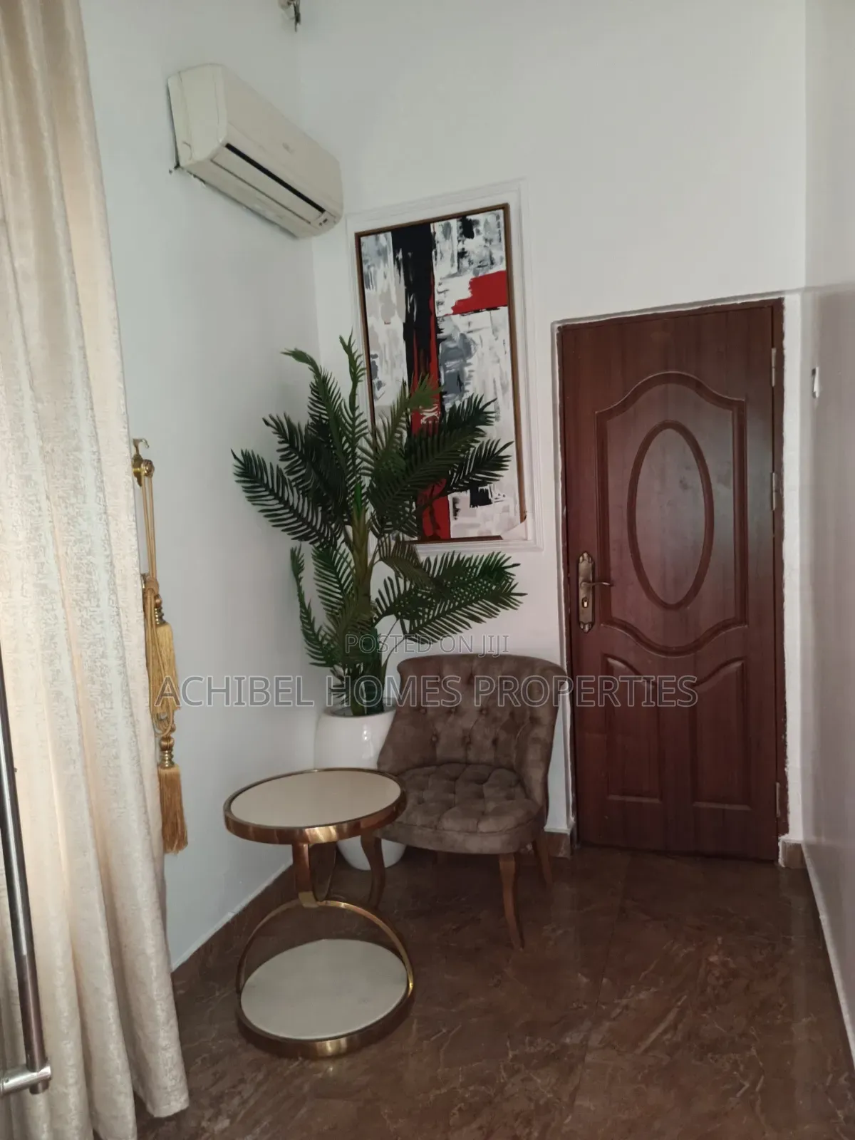 Furnished 5bdrm Duplex in Chevron for rent in Chevron