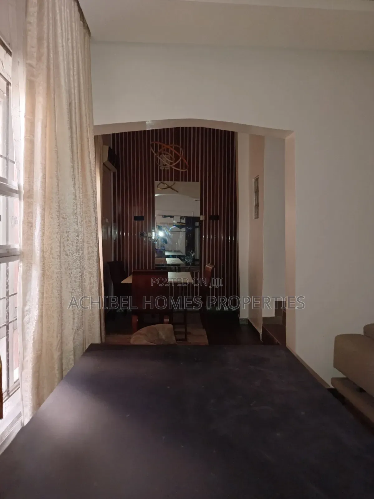 Furnished 5bdrm Duplex in Chevron for rent in Chevron