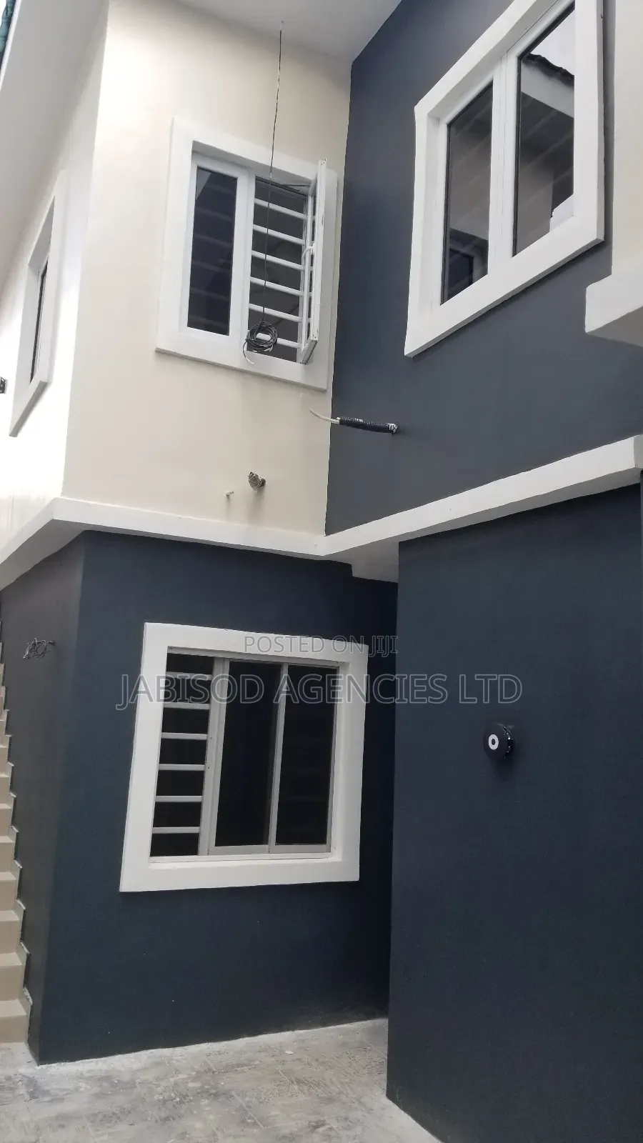 2bdrm Block of Flats in Bode Thomas. for rent in Bode Thomas