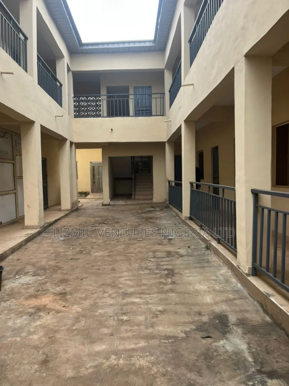 Office Space Building for Sale in Egan