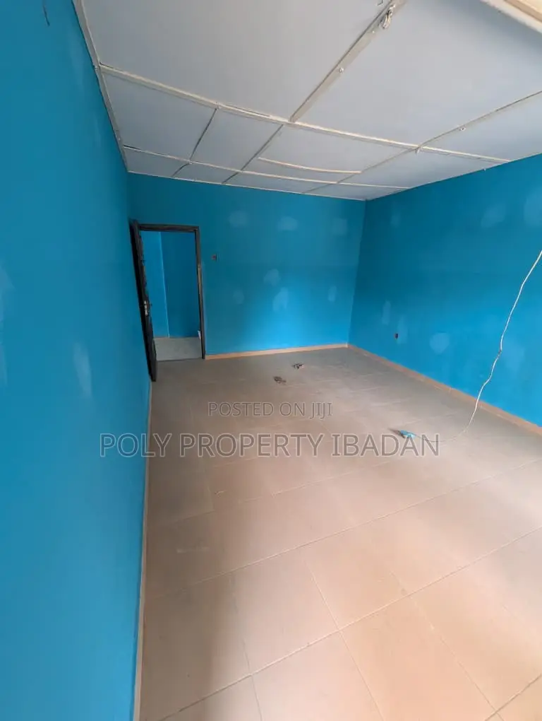 Room and Parlour 2 Bedroom Flat in Ibadan