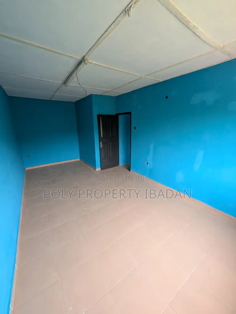 Room and Parlour 2 Bedroom Flat in Ibadan