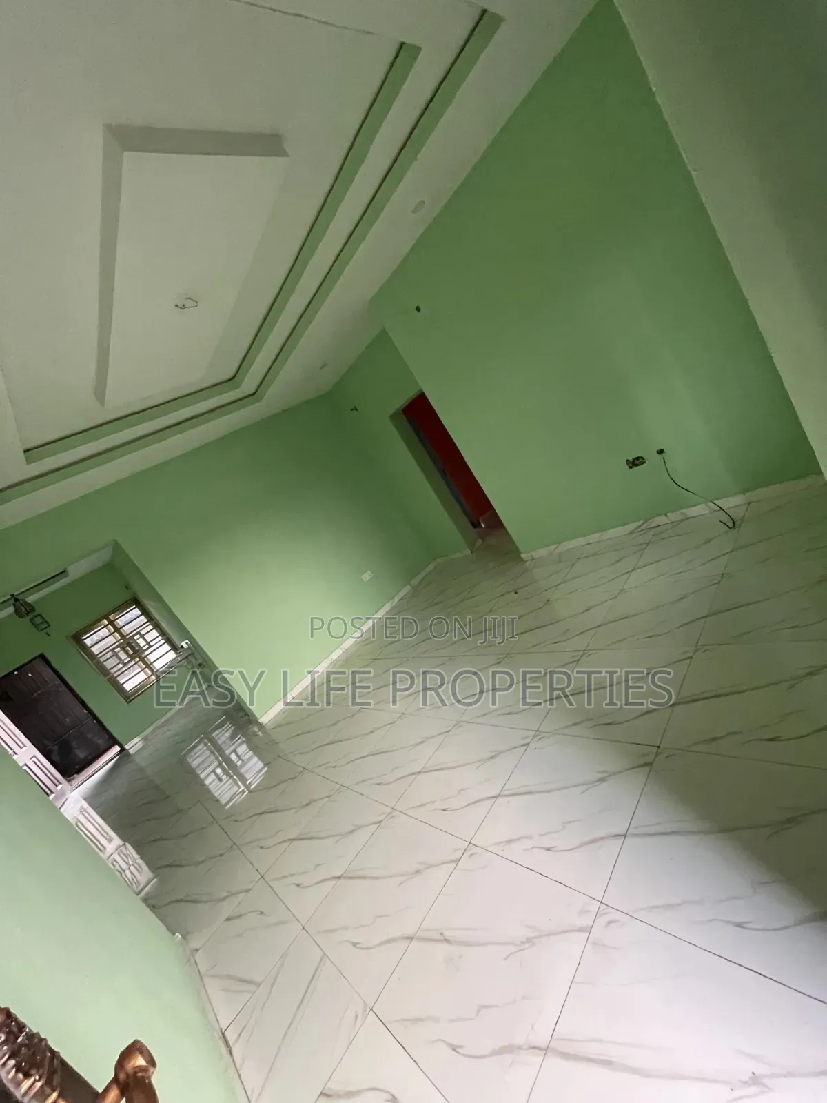 3bdrm Apartment in Akinfenwa, Alakia for rent in Alakia
