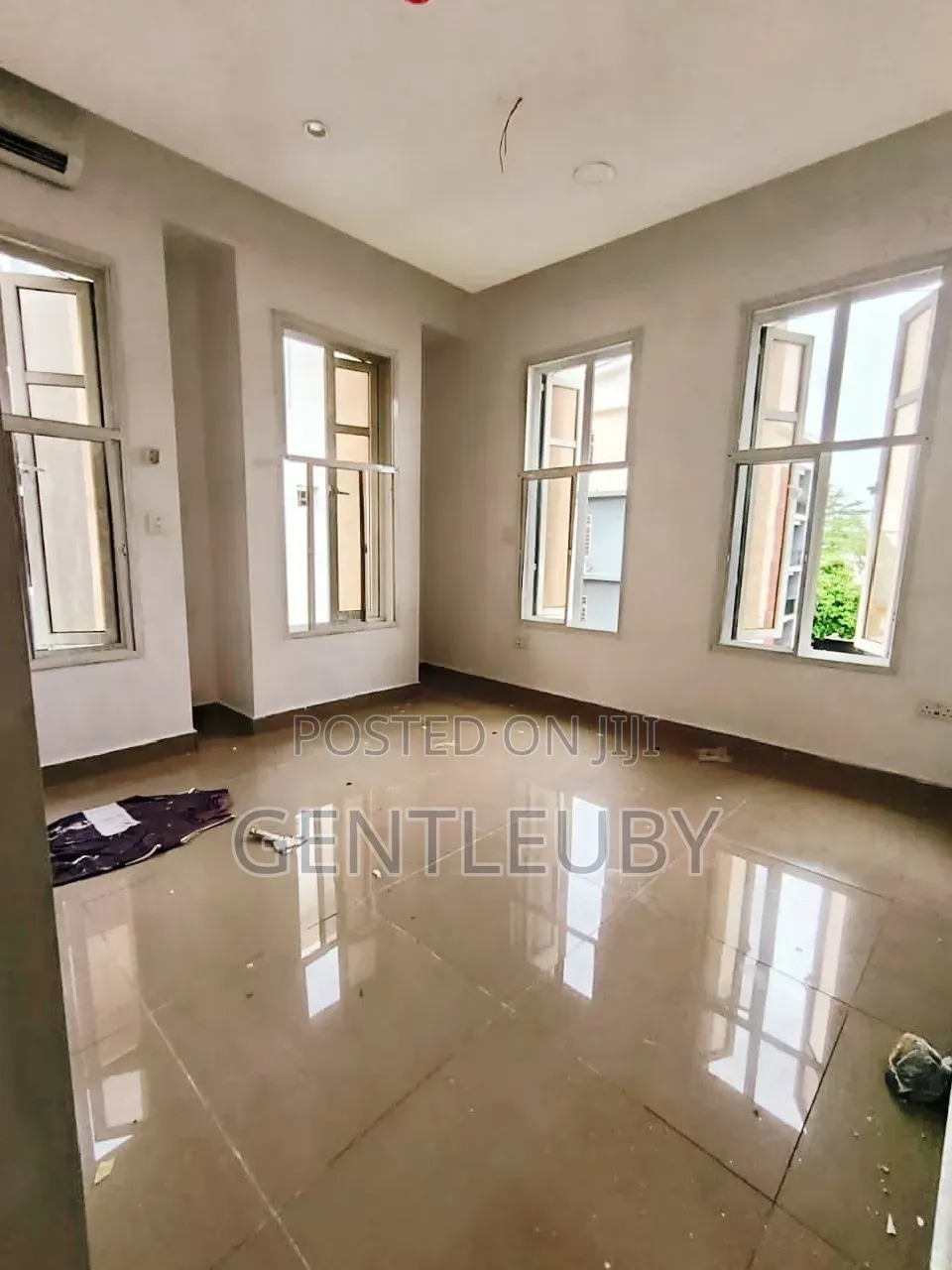 Spacious Standard 2 Bedroom Flat for Rent,Lekki Phase.2 in Lekki Phase 1