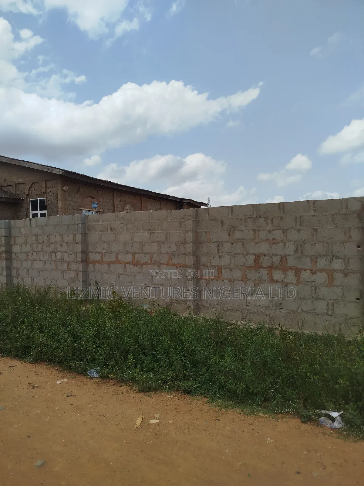 Full Plot for Sale in Egan