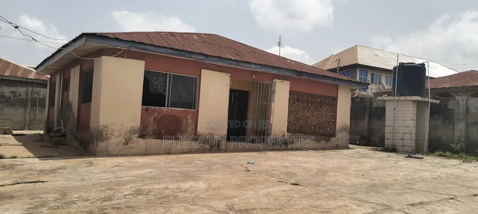 4bdrm Block of Flats in Close To Lead Mall, Osogbo for sale in Osogbo